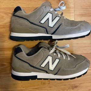 New Balance classic 594, size 9